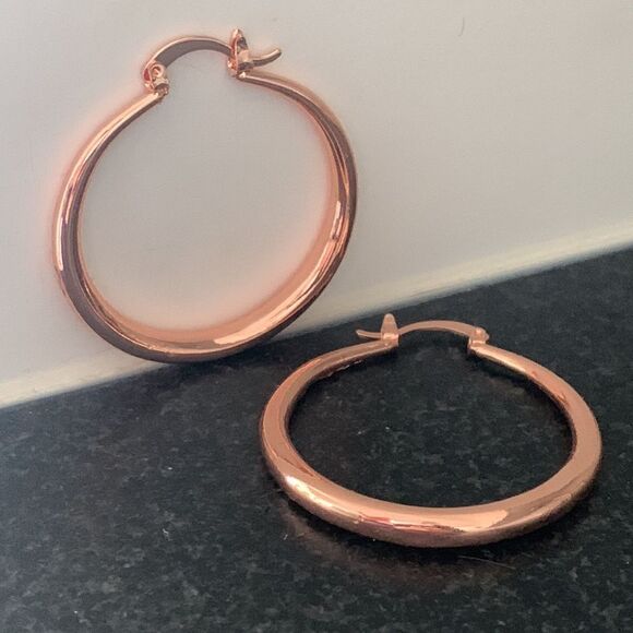 18k Rose Gold Plated Hoop Earrings, Minimalist Polished Large Round Hoops NEW - Picture 5 of 10